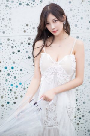 欧美t恤女人物_HDHD在线观看
