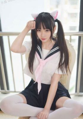 qq头像欧美情侣森系_BD国语电影免费在线