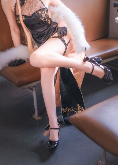 欧美搞怪小众头像_720高清免费观看