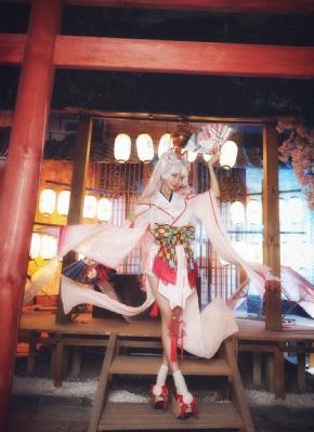 欧美风格头像男生冷酷_BD英语免费观看最新